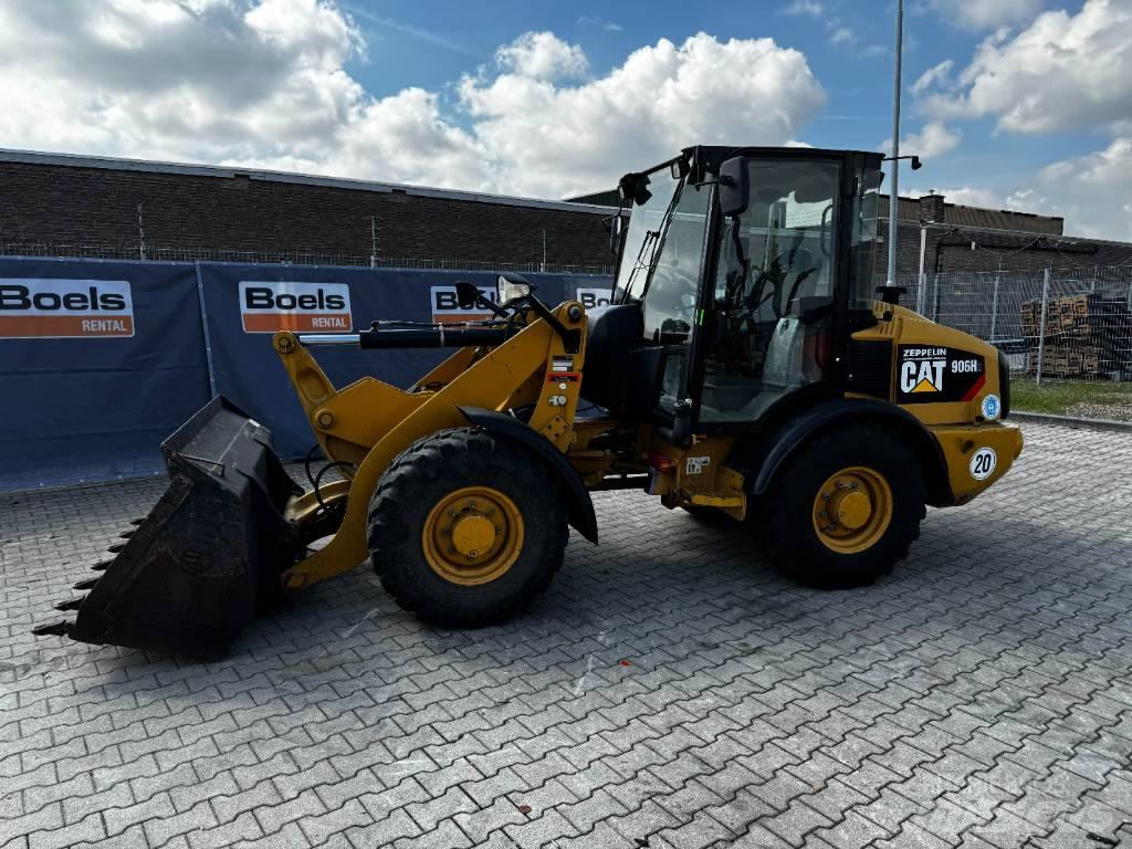 CAT 906H2 Pyöräkuormaajat