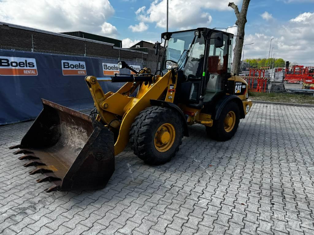 CAT 906H2 Pyöräkuormaajat