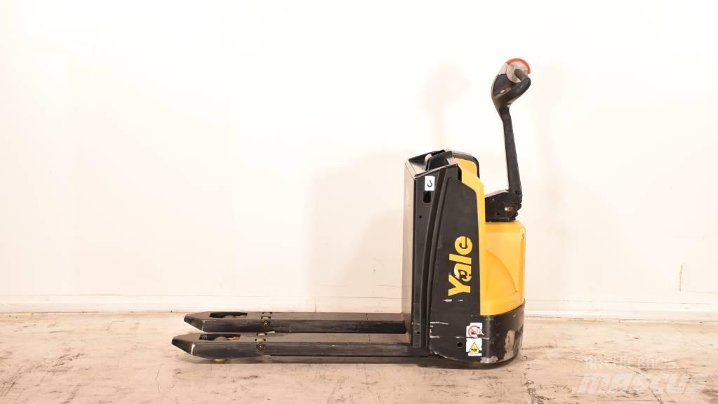 Yale MP 16 Lavansiirtotrukit