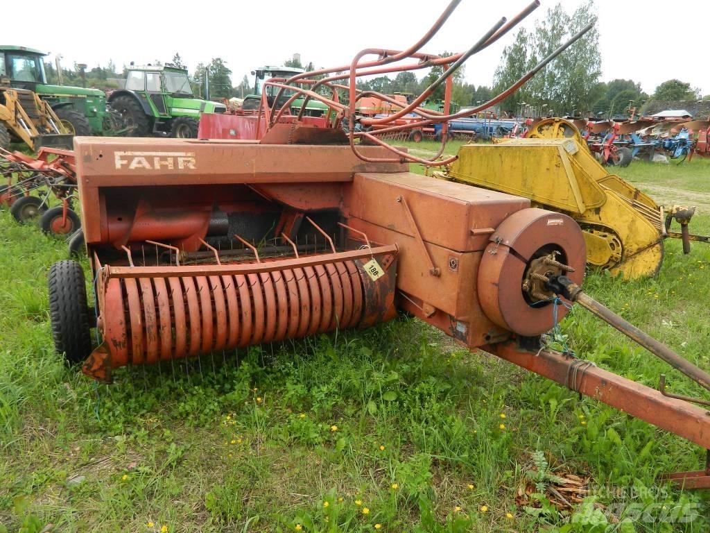 Deutz-Fahr HD300 Kanttipaalaimet