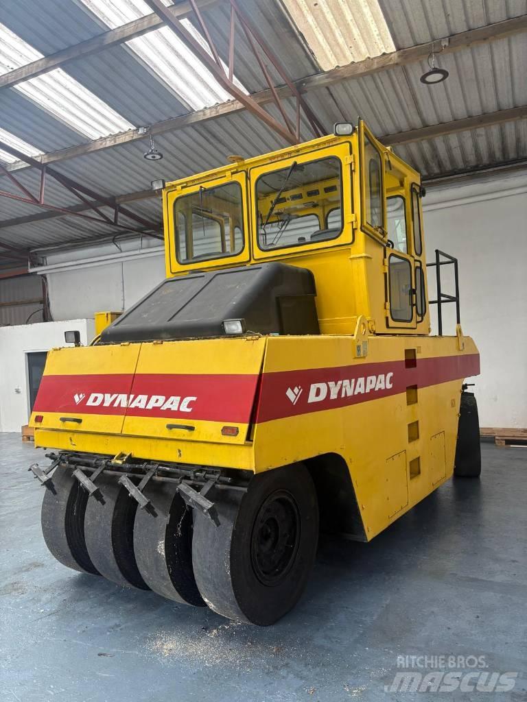 Dynapac CP 271 Kumipyöräjyrät