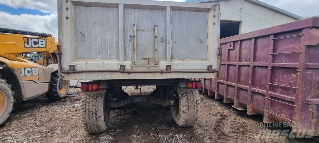 Chieftain TRAILER Nostolava täysperävaunut