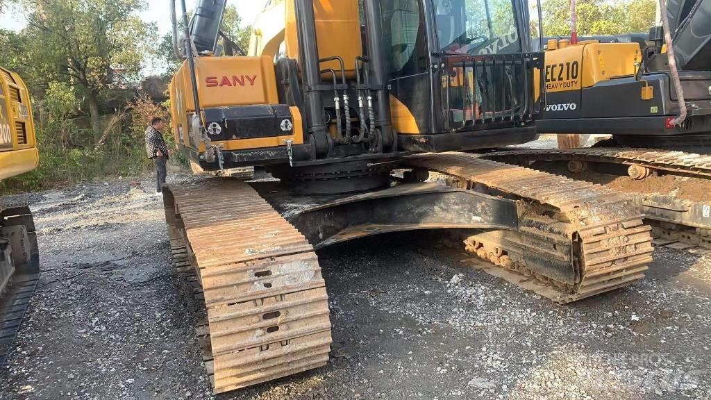 Sany SY 235 C Telakaivukoneet