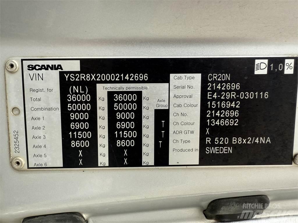 Scania R520 8x2 Koukkulava kuorma-autot