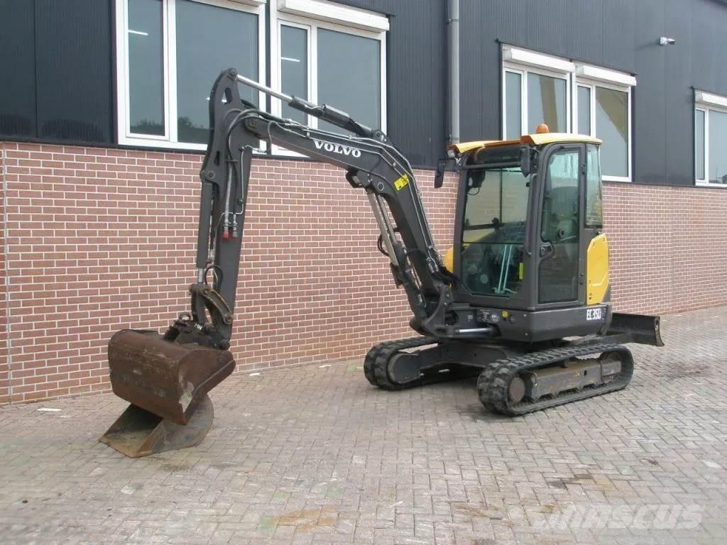 Volvo EC35D Minikaivukoneet < 7t