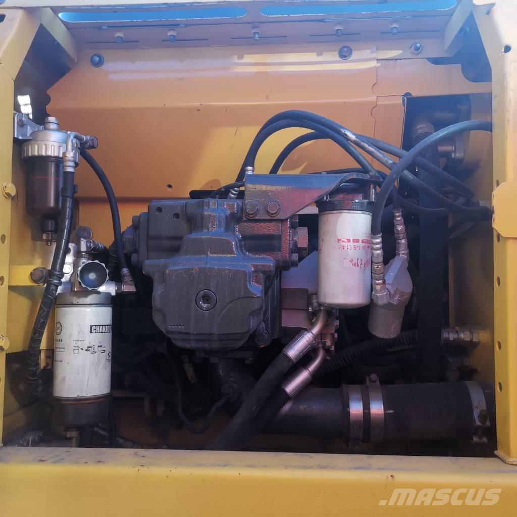 Komatsu PC 200-8 Telakaivukoneet