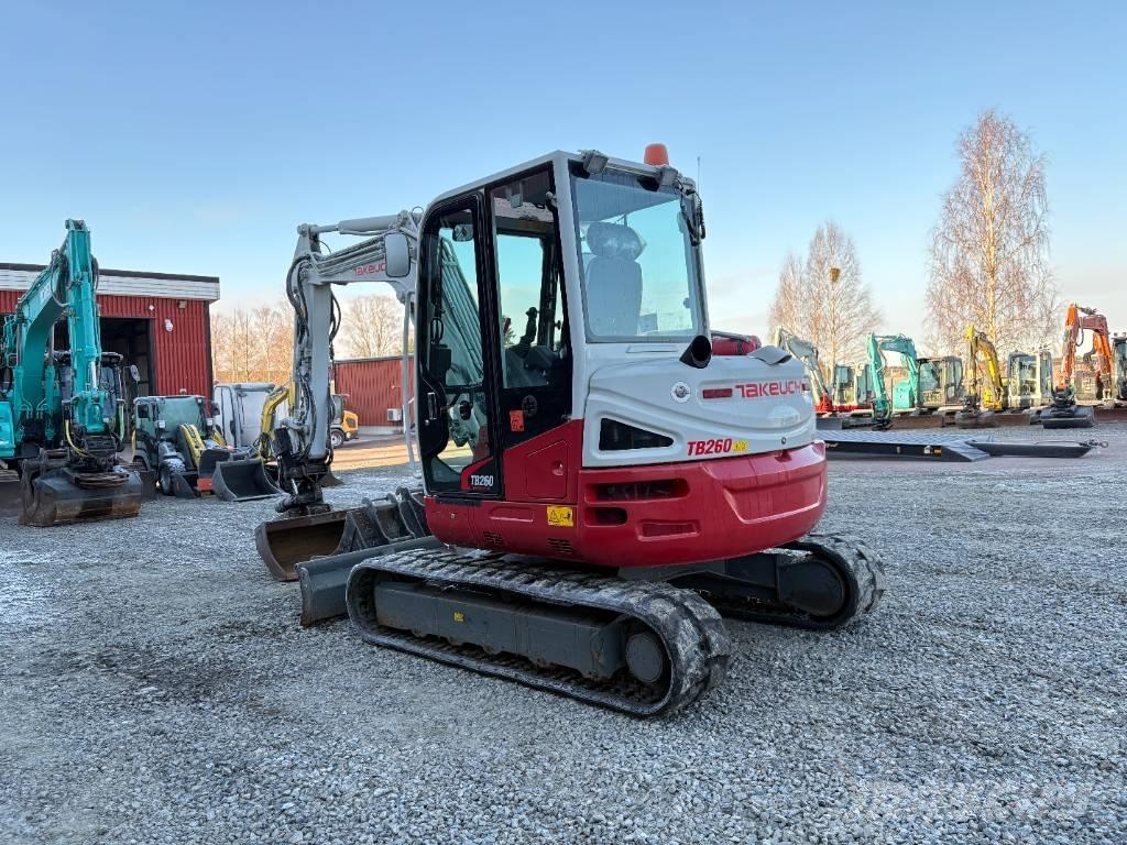 Takeuchi TB260 Minikaivukoneet < 7t