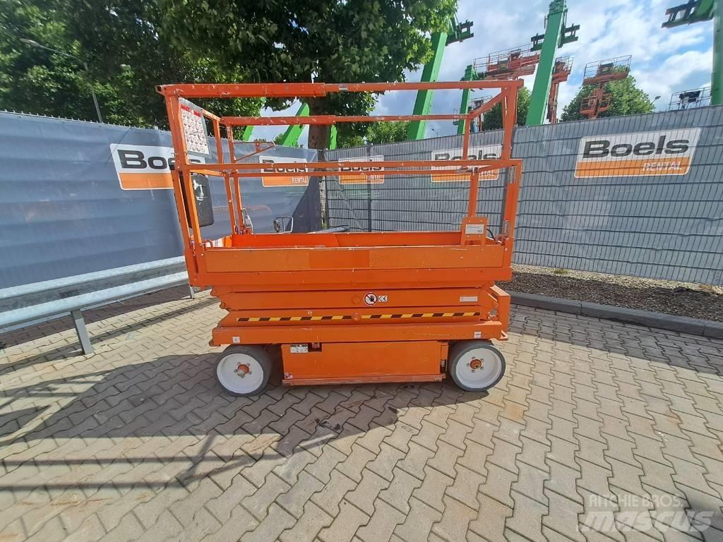 SkyJack SJIII 3220 Saksilavat
