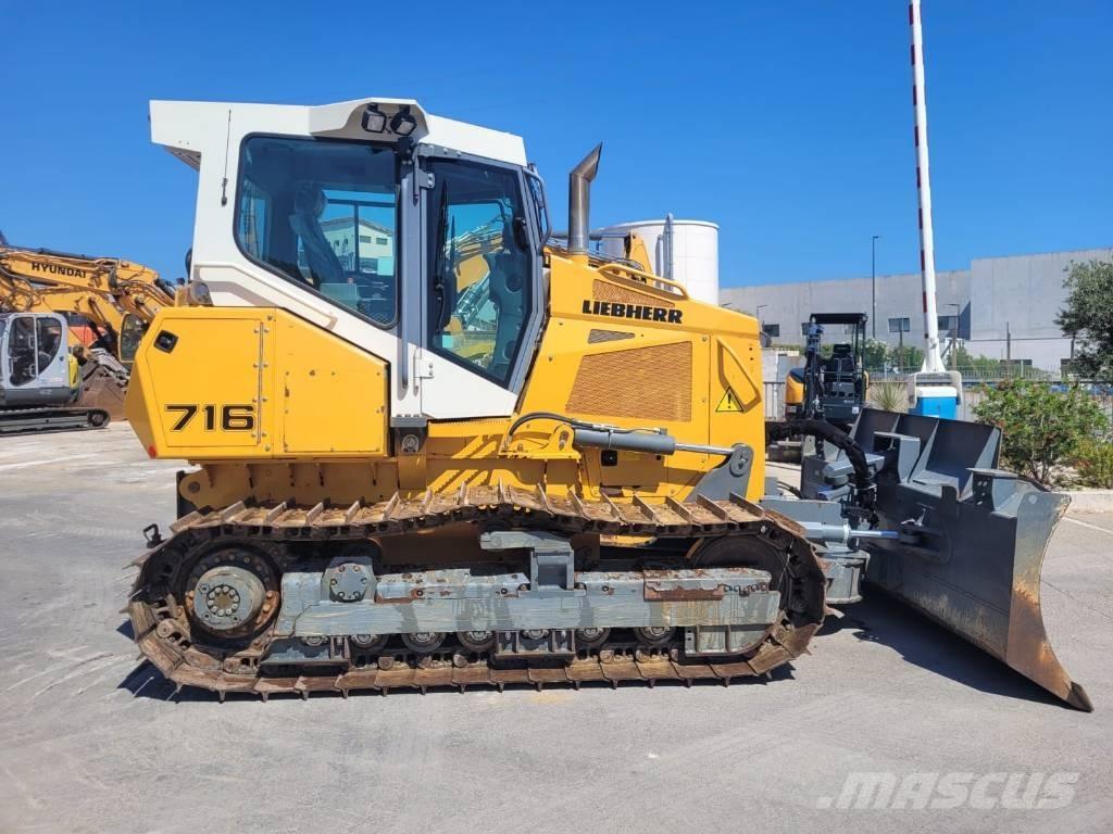 Liebherr PR 716 XL Telaketjupuskutraktorit