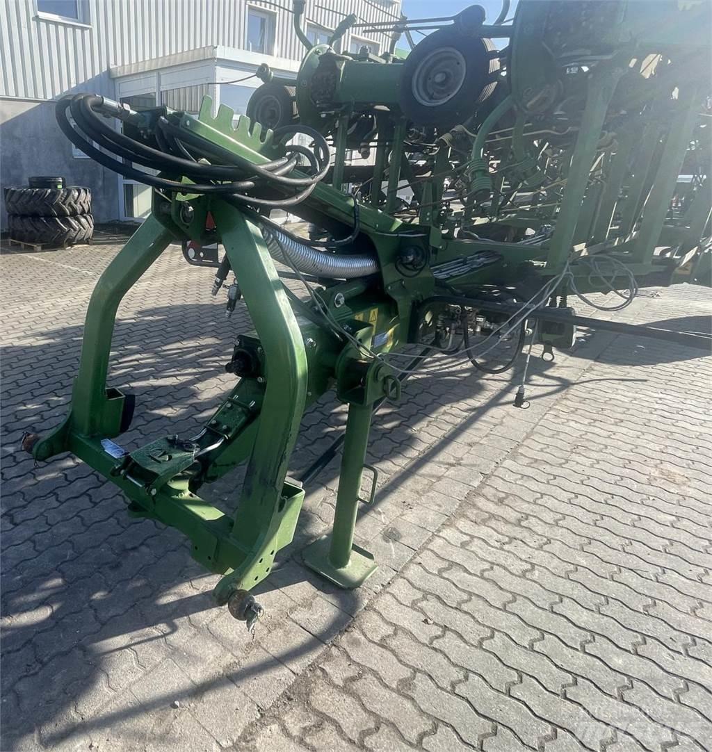 Krone KWT 2000 Pöyhimet ja haravat