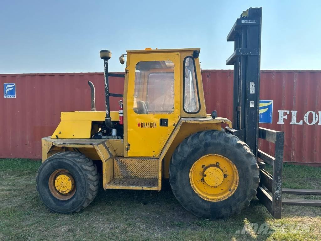 Sellick S80 Maastotrukit