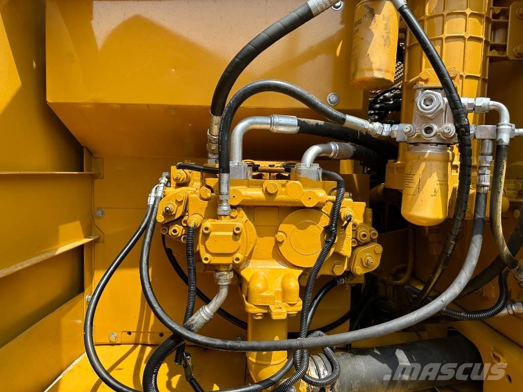 CAT CAT320C Midikaivukoneet 7t - 12t