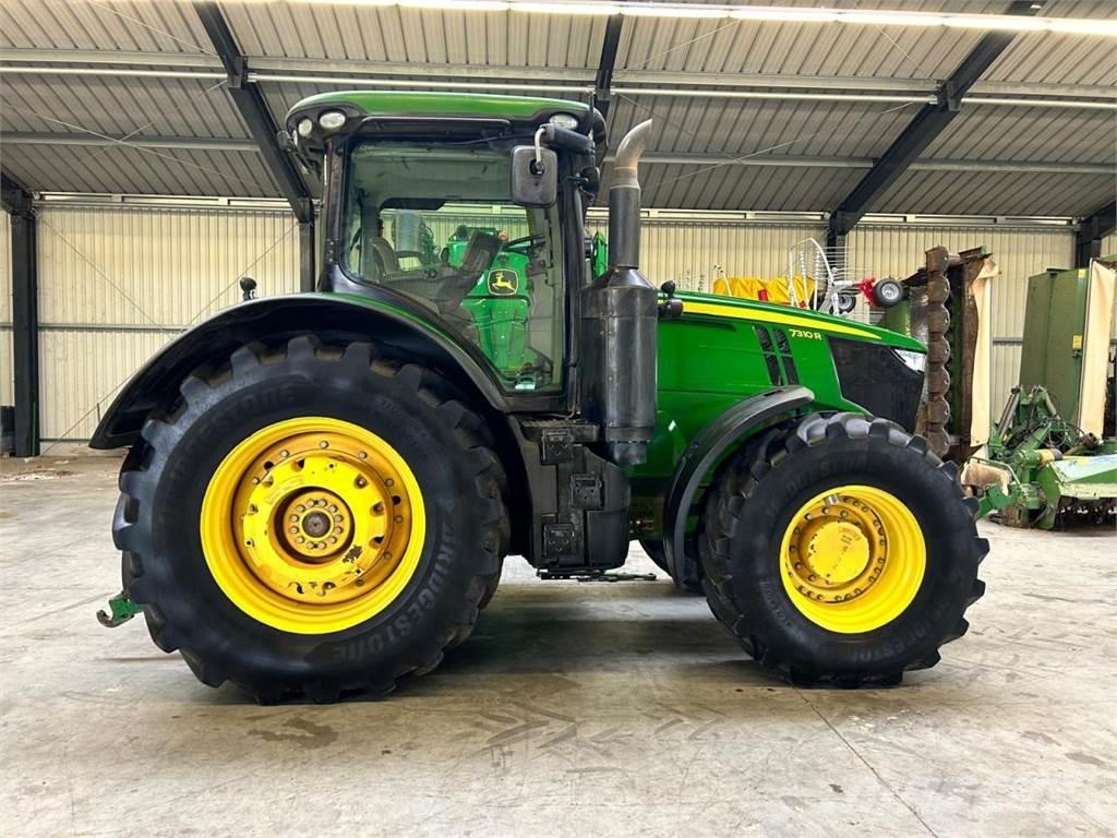 John Deere 7310R Traktorit