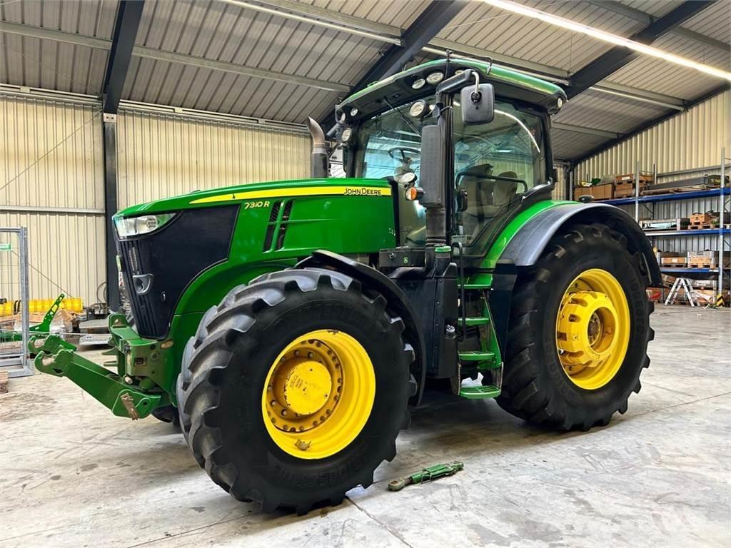 John Deere 7310R Traktorit