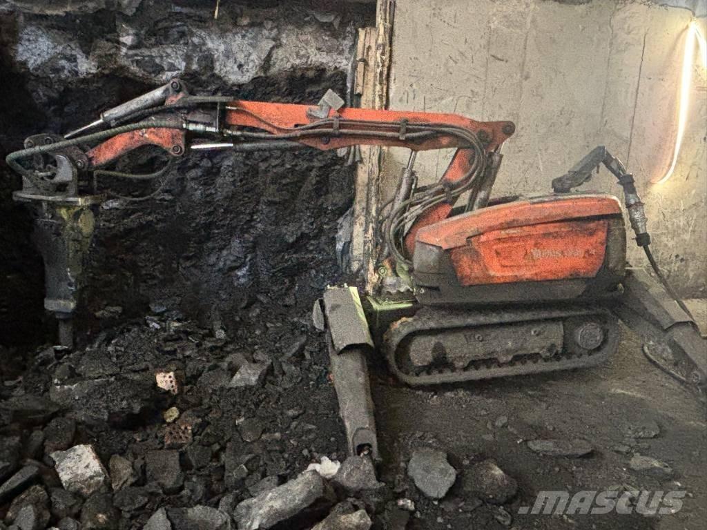 Husqvarna DXR 300 Purkukoneet