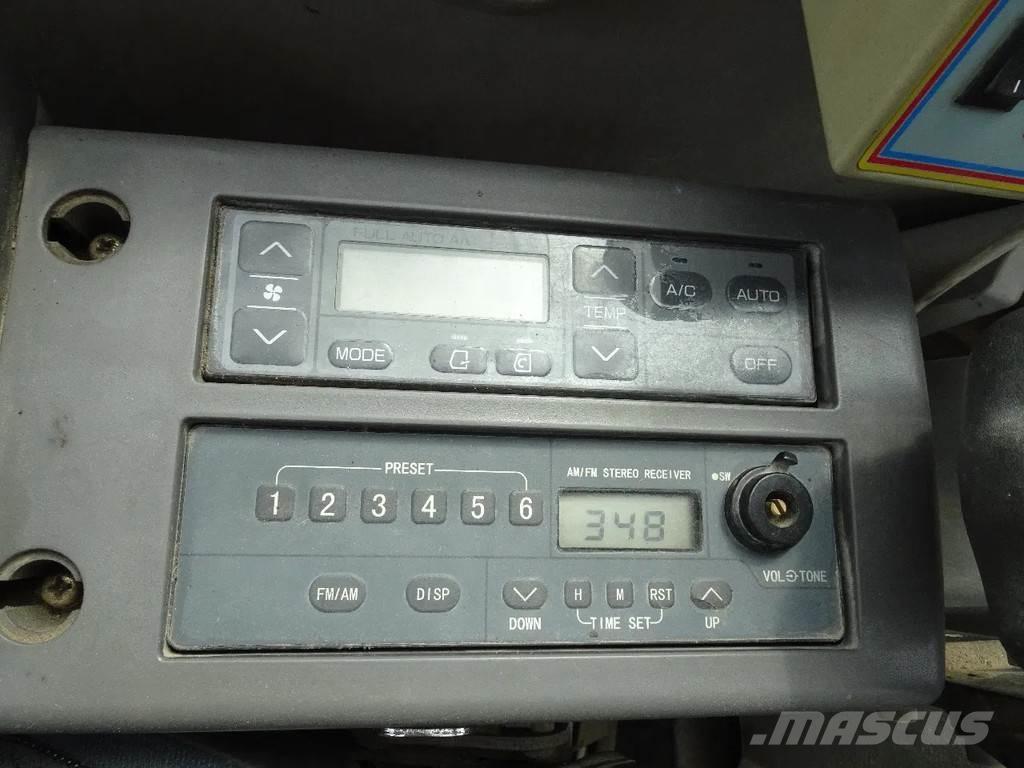 Hitachi ZX140W-3 Pyöräkaivukoneet