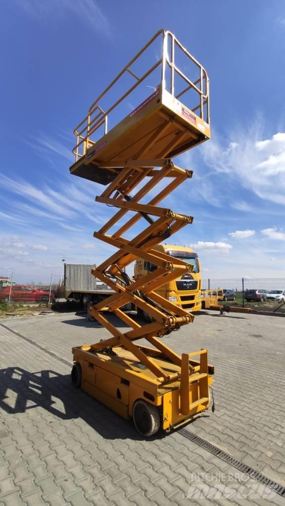Haulotte Compact 12 Saksilavat