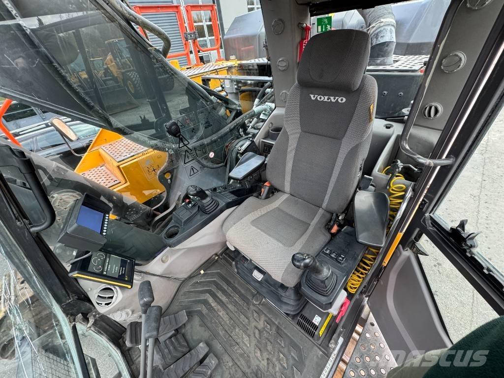 Volvo EC 380 E Telakaivukoneet
