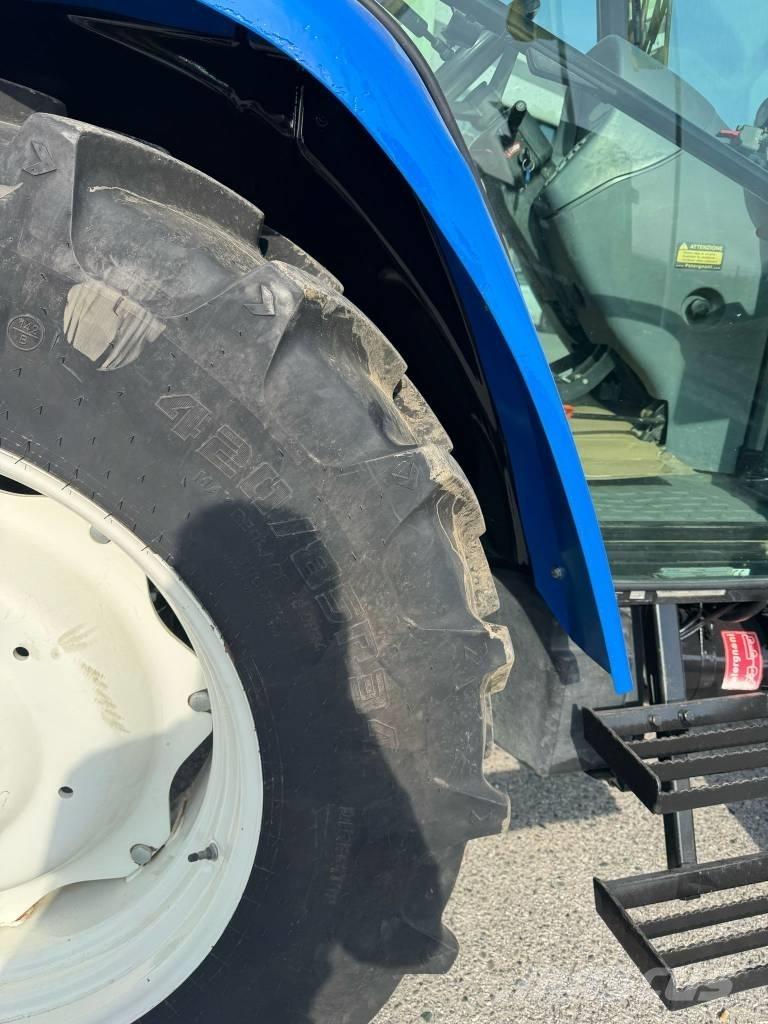 New Holland TL 90 A Traktorit