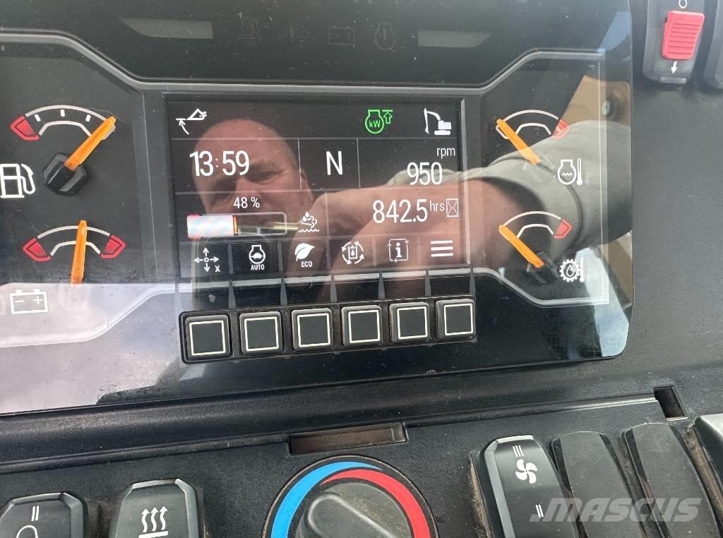 CAT 432 Kaivurikuormaajat