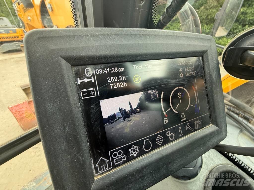 Liebherr A 910 Comp Pyöräkaivukoneet