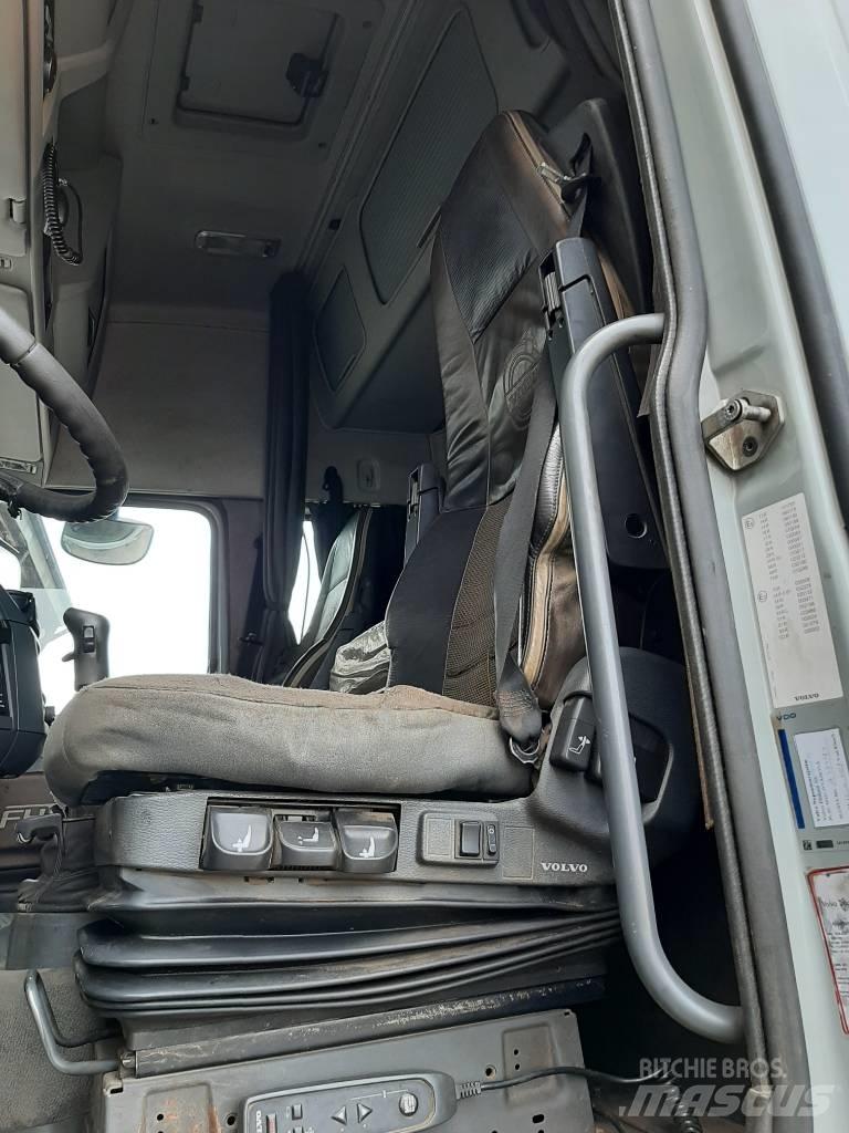 Volvo FH 16 Puuautot