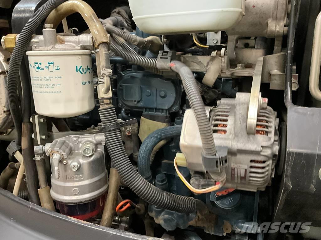 Kubota KX 042-4 Minikaivukoneet < 7t