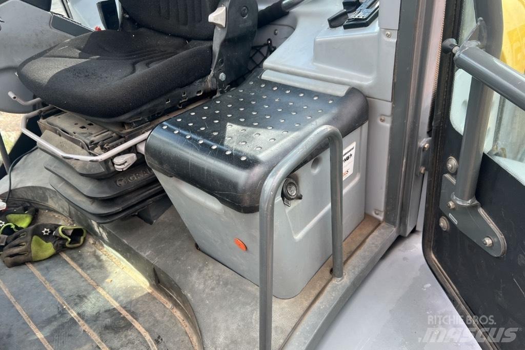 Kramer-allrad 880 Pyöräkuormaajat
