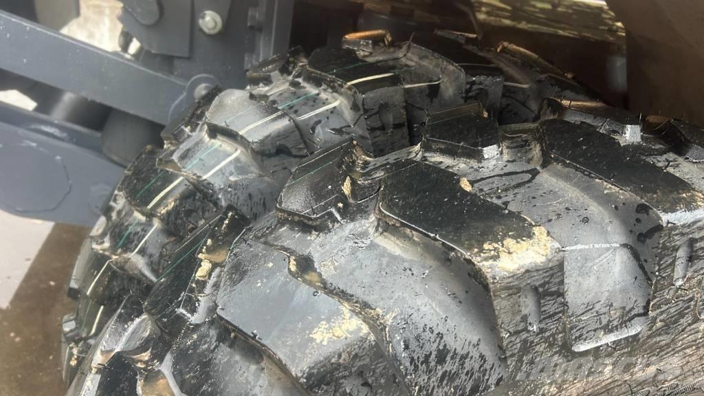 Doosan DX 170 W Pyöräkaivukoneet