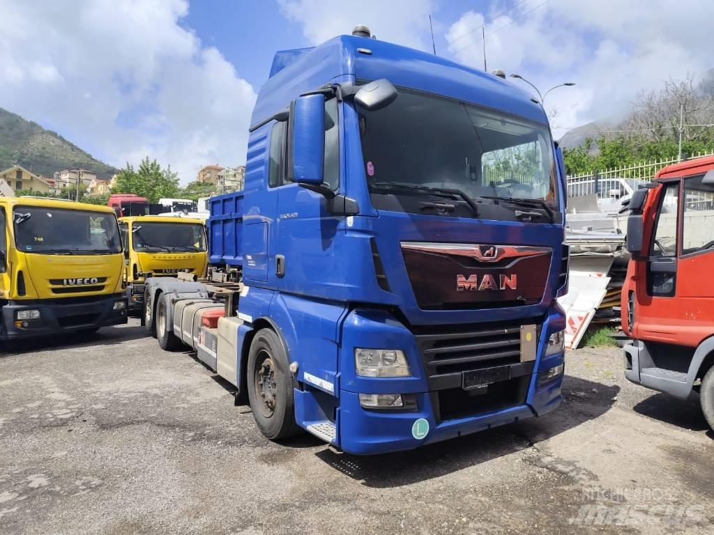 MAN TGX 26.420 Kontti-/tasonostoautot
