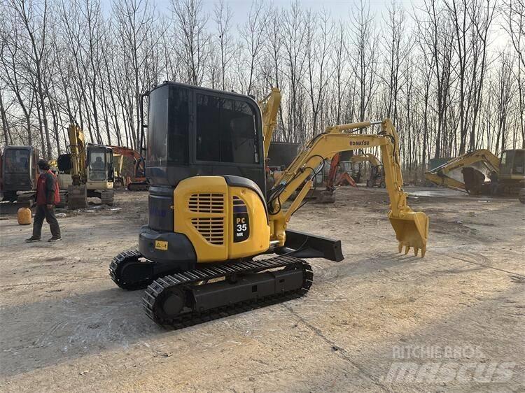Komatsu PC35 Minikaivukoneet < 7t