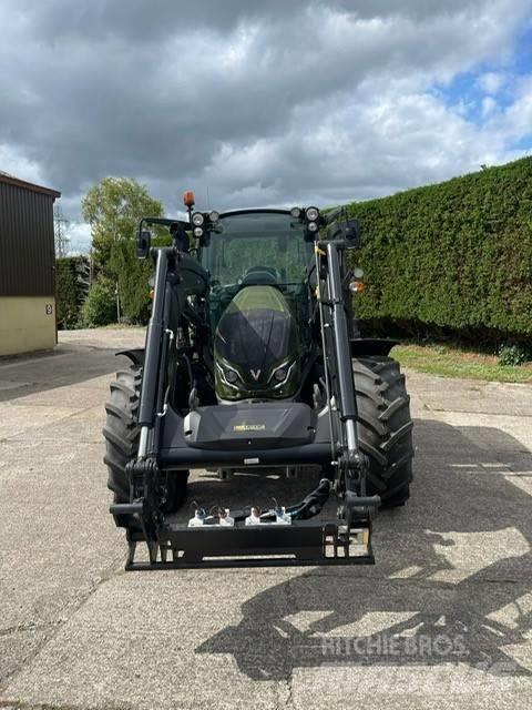 Valtra G 125 Traktorit