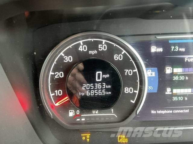 Scania R 560 Vetopöytäautot