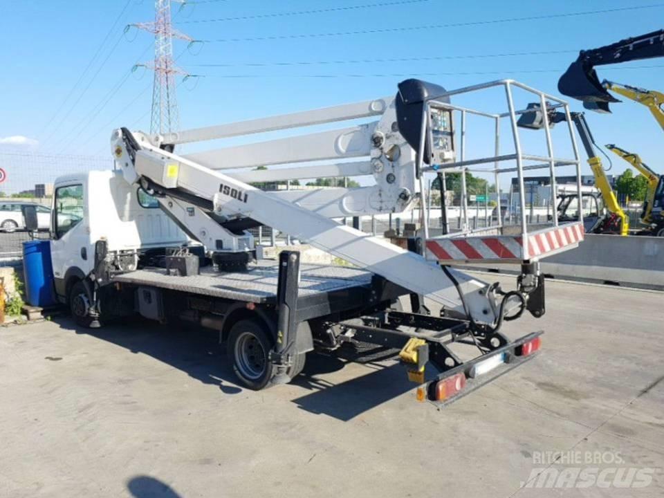Isoli PNT 205 NH Nostolava-autot