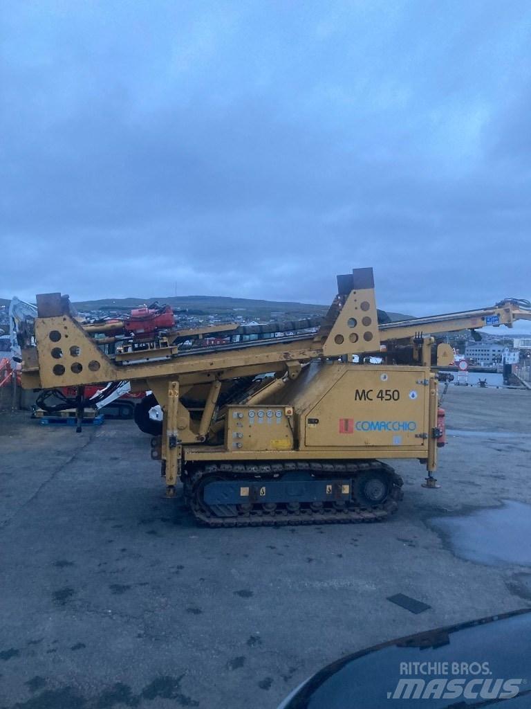 Comacchio MC 450 Kaivonporauslaitteet