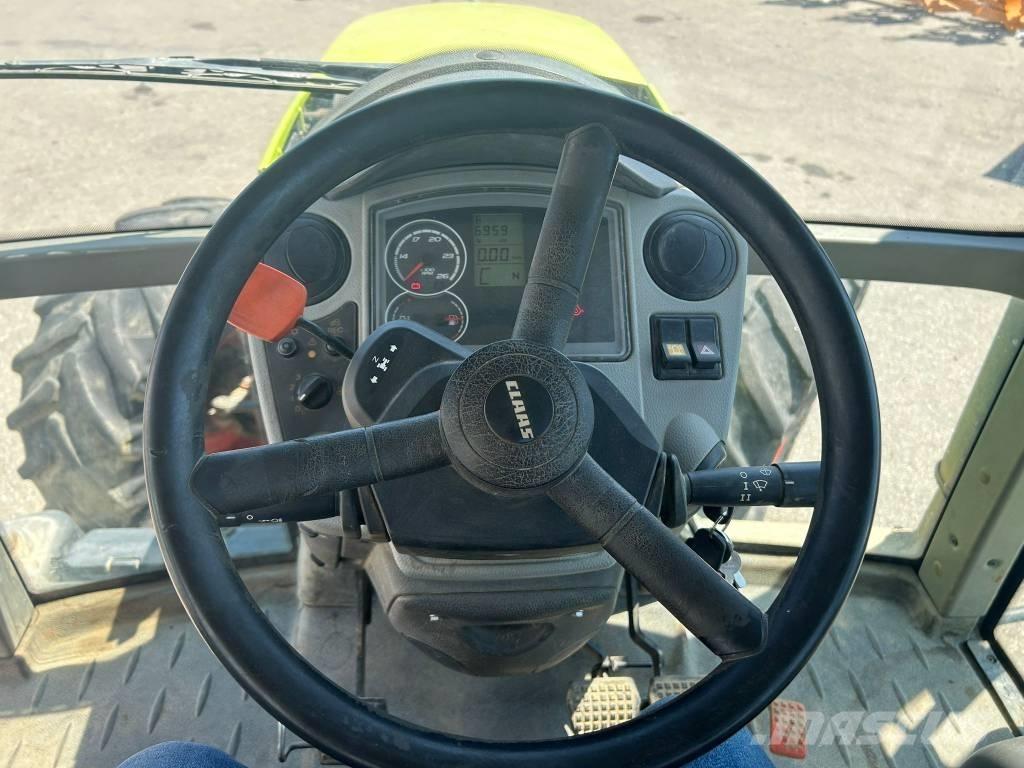 CLAAS Arion 610 C Traktorit