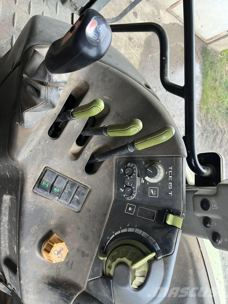 CLAAS Arion 610 C Traktorit