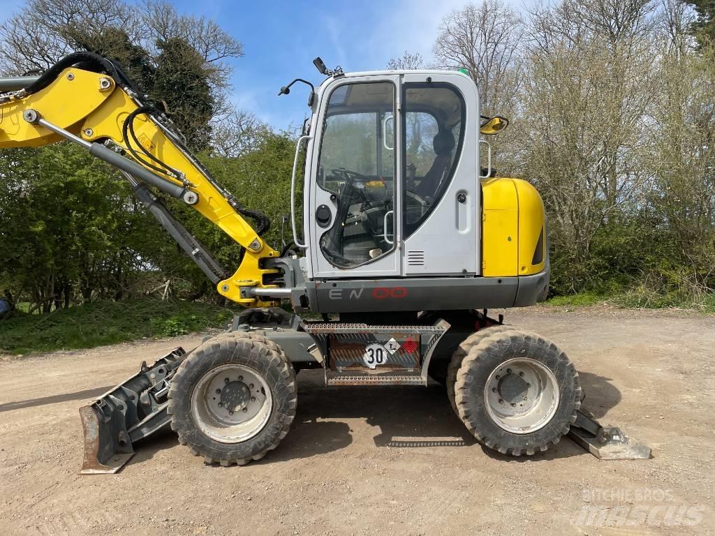 Wacker Neuson EW 100 Pyöräkaivukoneet