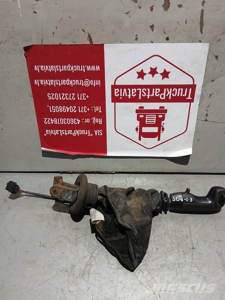Scania P 94   1518799 Ohjaamot ja sisustat