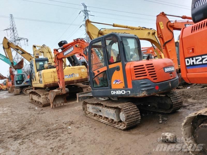 Doosan DH 80 Midikaivukoneet 7t - 12t