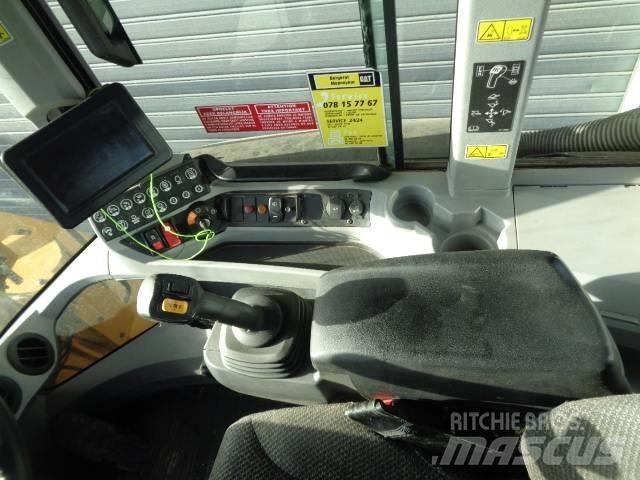 CAT 938M Pyöräkuormaajat