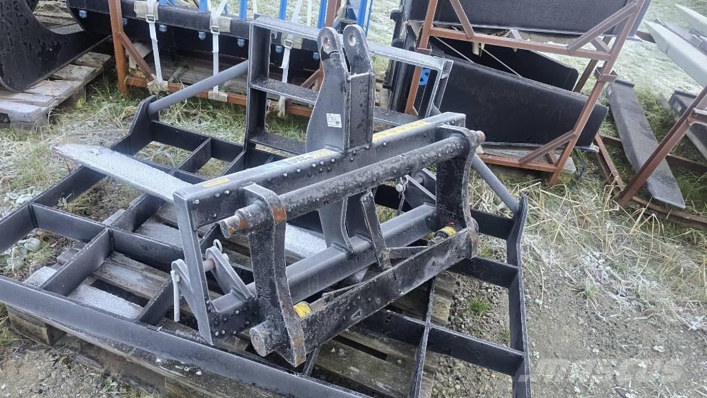 Adapter 3 punkt - L30 Pyöräkuormaajat