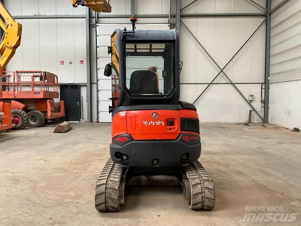 Kubota U 27-4 Minikaivukoneet < 7t