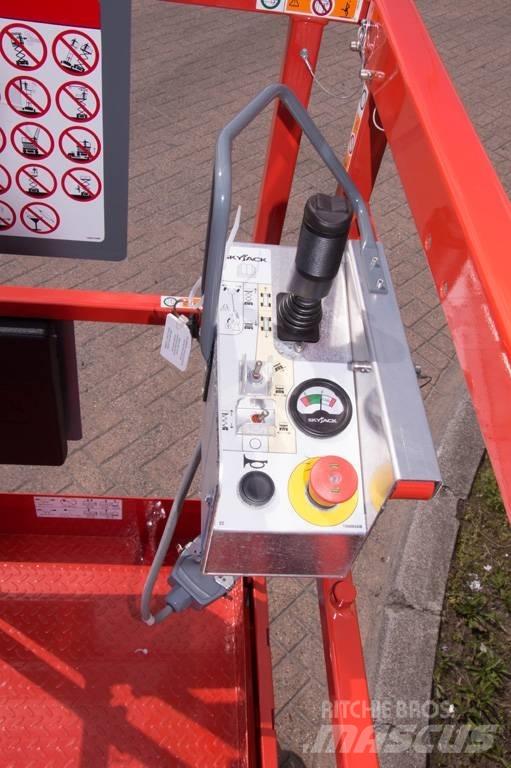 SkyJack SJIII3219 Saksilavat