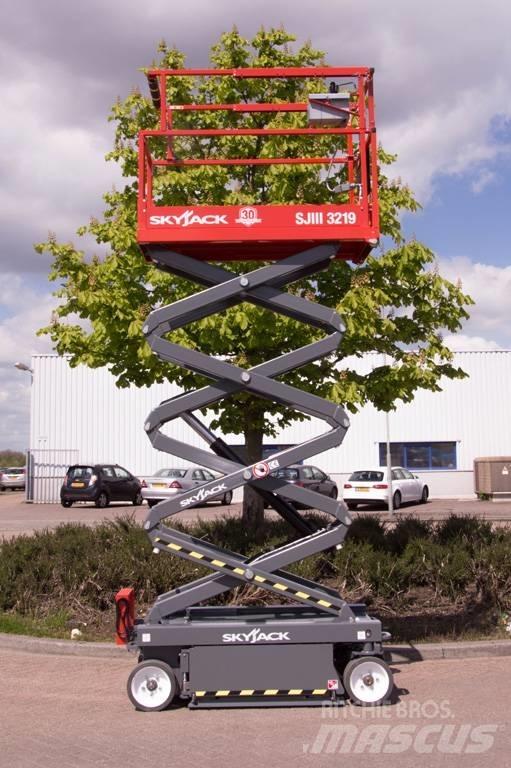 SkyJack SJIII3219 Saksilavat
