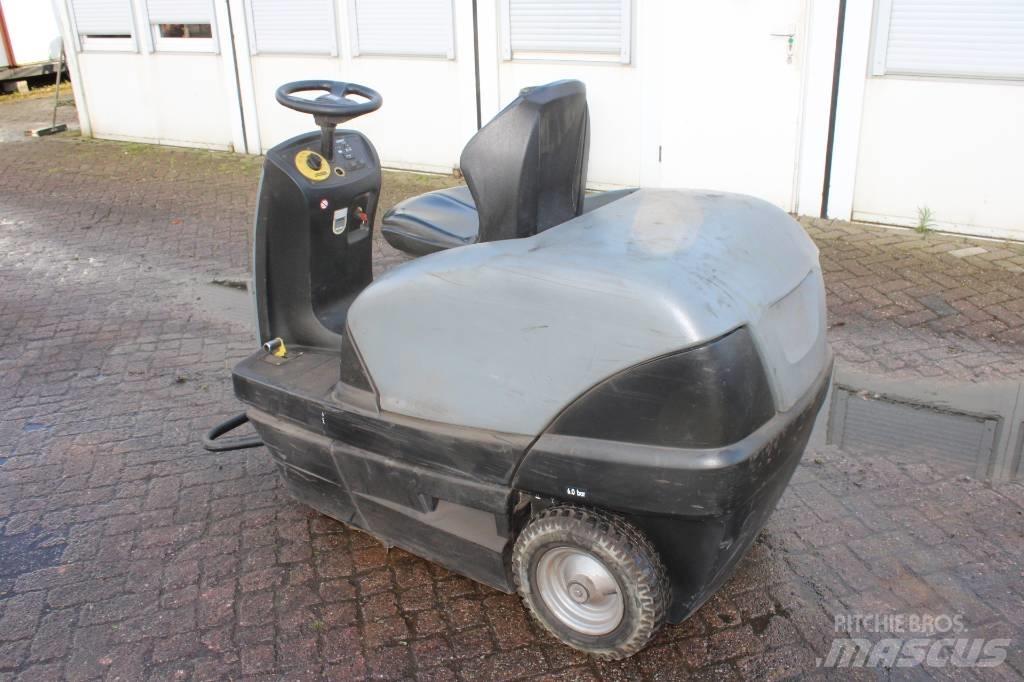 Kärcher KM 100/100 Lakaisukoneet