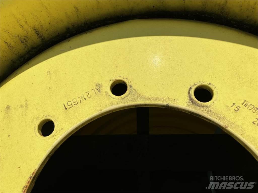 John Deere 18x28 Renkaat ja vanteet