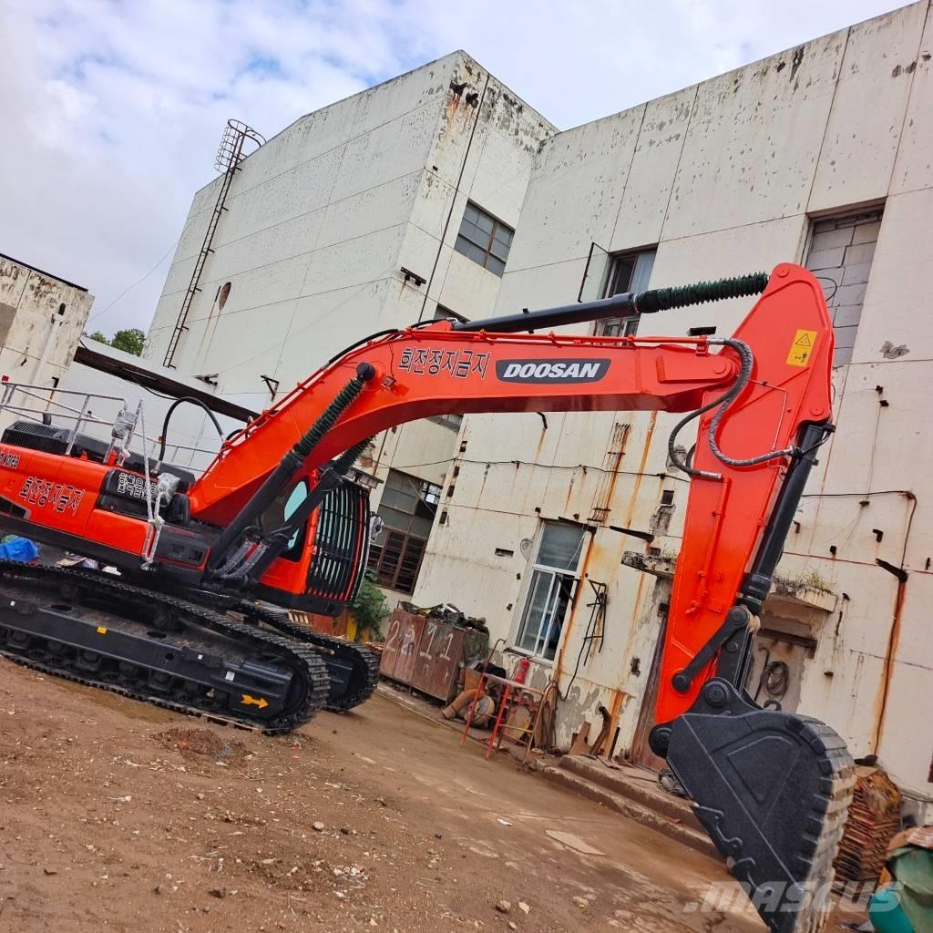 Doosan DX340LC Telakaivukoneet