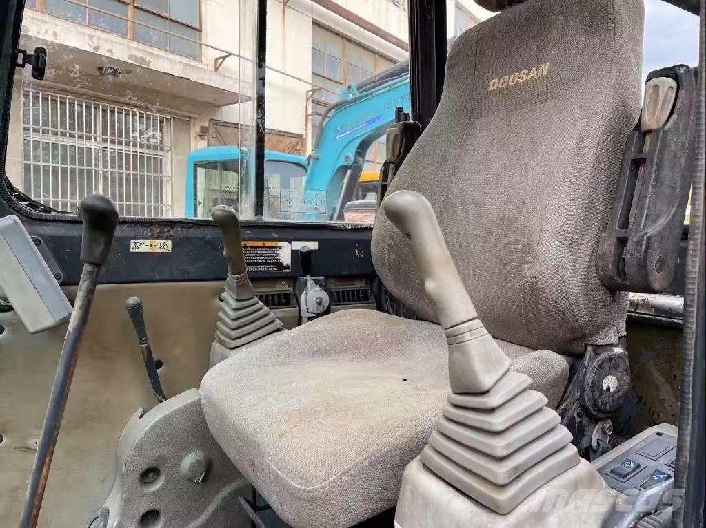 Doosan DX 55-9C Minikaivukoneet < 7t