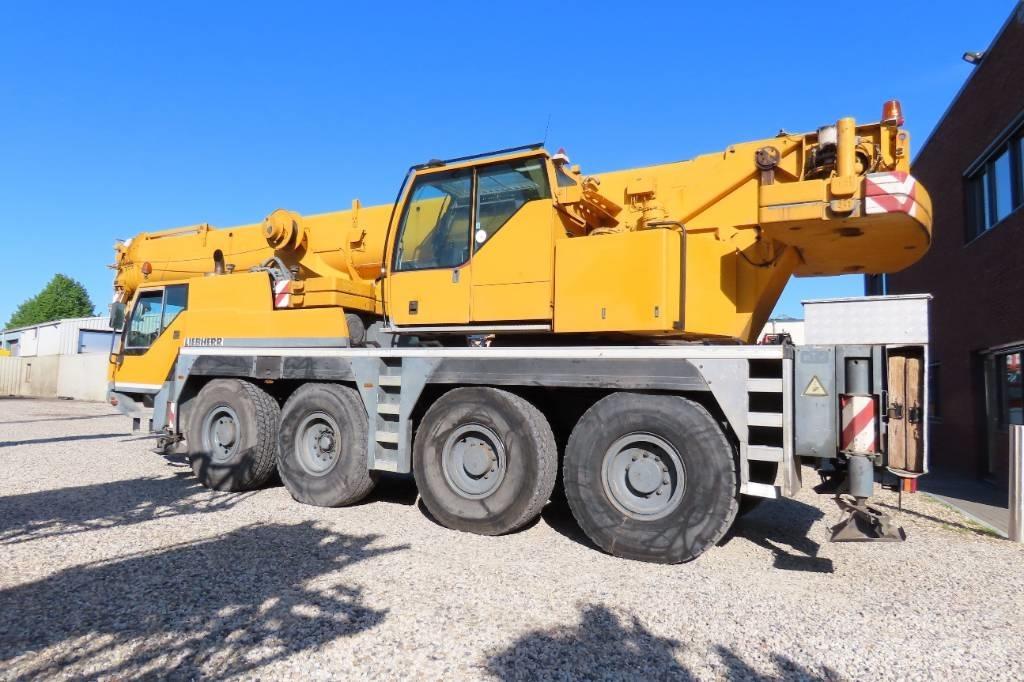 Liebherr LTM 1060-2 Mobiilinosturit